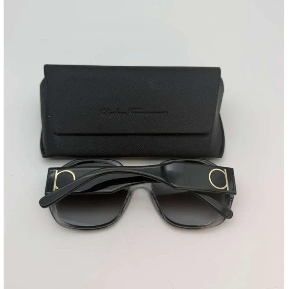 Salvatore Ferragamo stunning salvatore